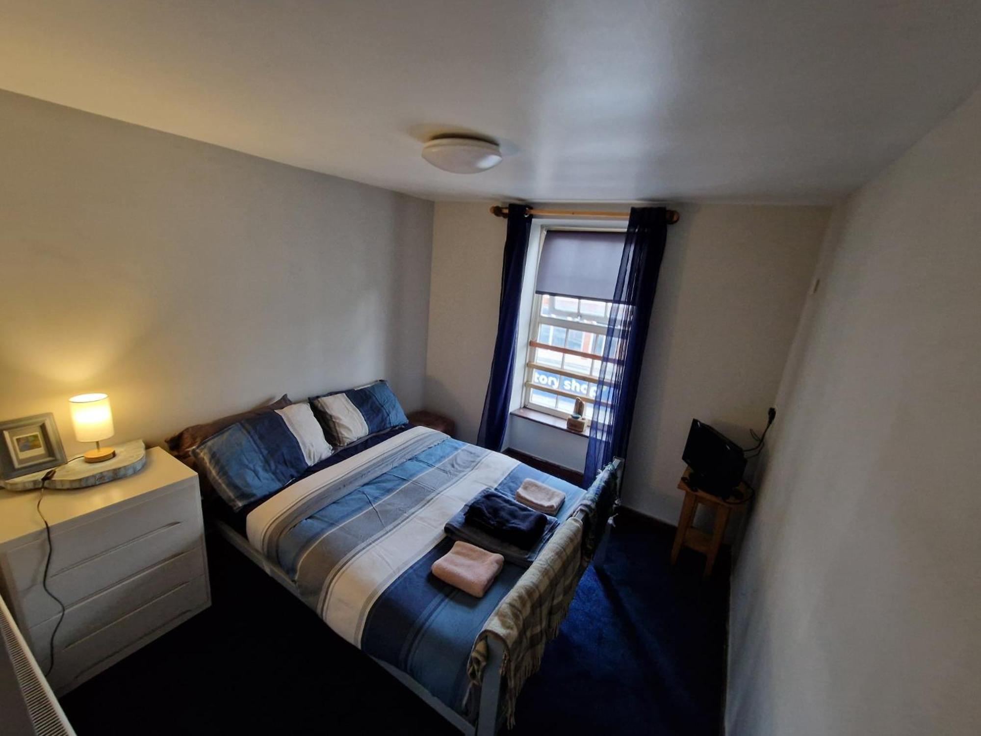 Y Castell Budget Accommodation Pwllheli Bagian luar foto